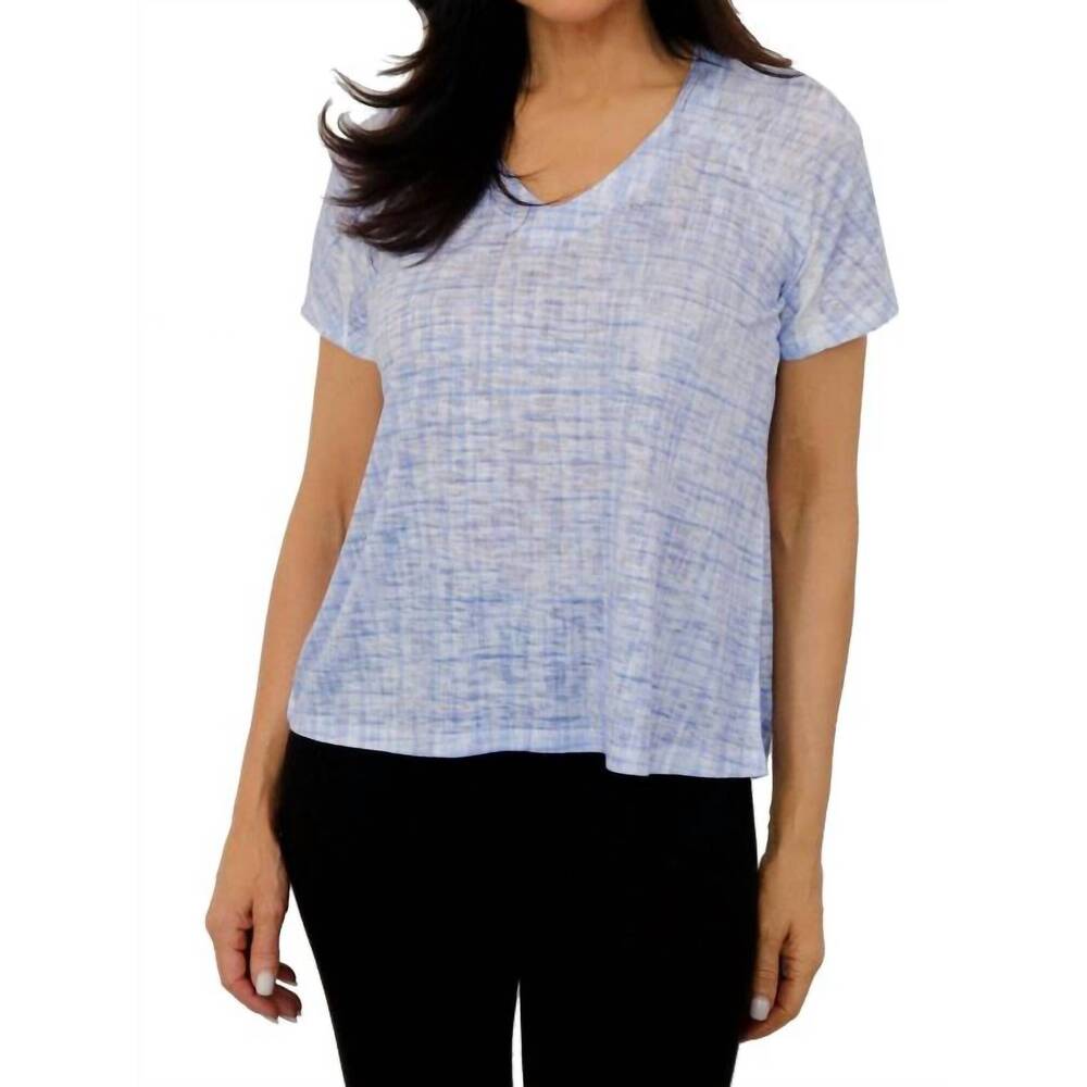 NEW IMPULSE CALIFORNIA weave print v-neck short sleeve top in blue